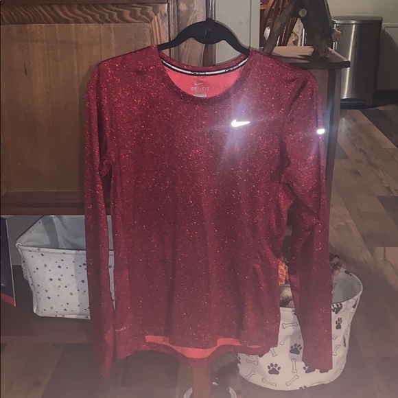 Nike Tops - Nike Running Miler Dri fit long sleeve shirt